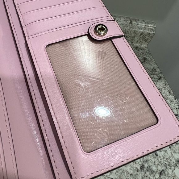 LIKE NEW Kate Spade Staci Wallet 🩷 - Picture 8 of 8